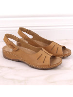 W hnědé pohodlné kožené sandály na suchý zip model 20118065 - Helios