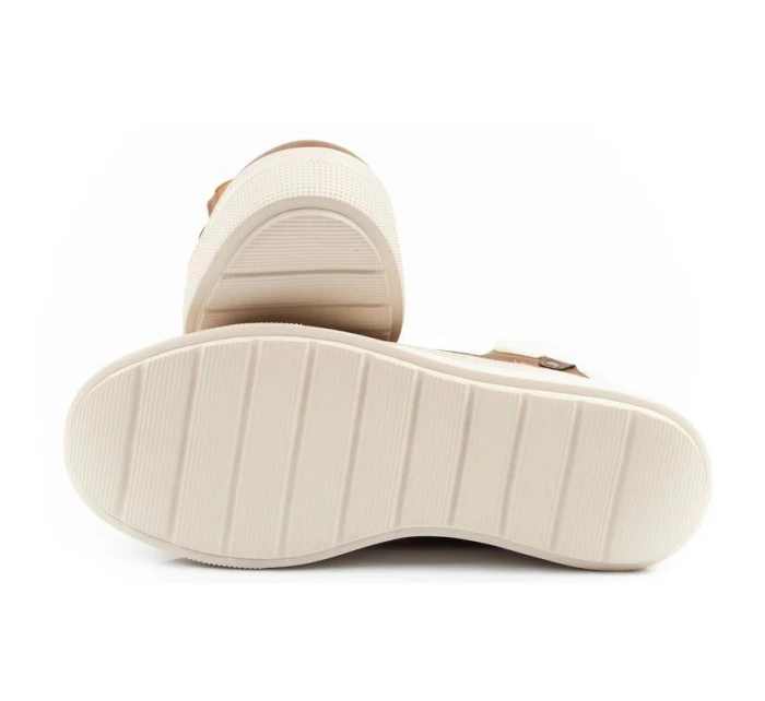 dámské zimní boty zateplené ovčí model 21815917 lehké dámské - Lee Cooper dámské zimní boty zateplené ovčí model 21815917 lehké dámské - Lee Cooper