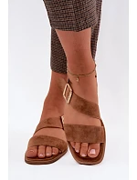 Dámské sandály na nízkém podpatku se zlatou sponou Camel Verissea