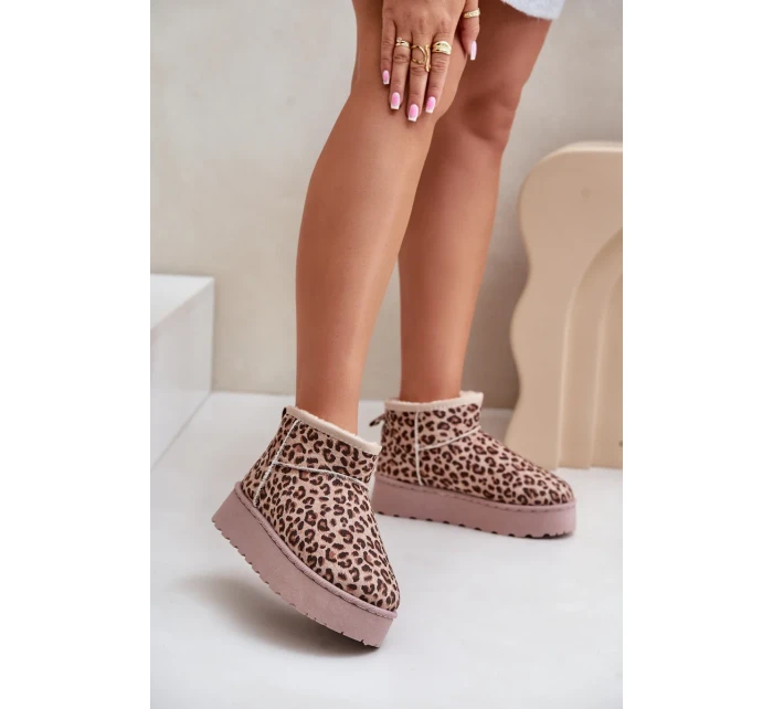 Dámské sněhule s leopardím vzorem na platformě zateplené kožíškem hnědé Xamella Dámské sněhule s leopardím vzorem na platformě zateplené kožíškem hnědé Xamella