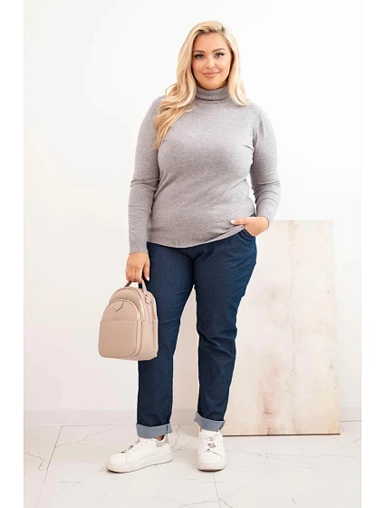 Dámský svetr Plus Size z viskózy model 22360507 střihu šedý - K-Fashion Dámský svetr Plus Size z viskózy model 22360507 střihu šedý - K-Fashion