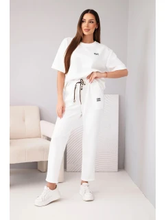 Dámský komplet s krátkým rukávem a kalhotami s nohavicí ecru model 21998408 - K-Fashion