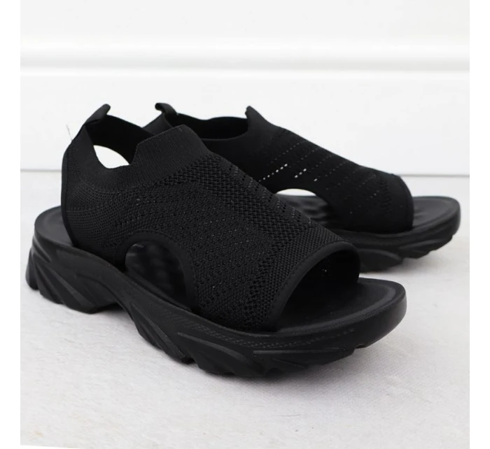 Dámské vestavěné černé sandály Potocki TO90302