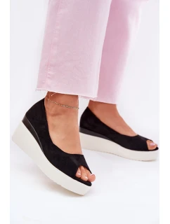 Dámské sandály na platformě z eko semiše černé model 21702468 - Boto