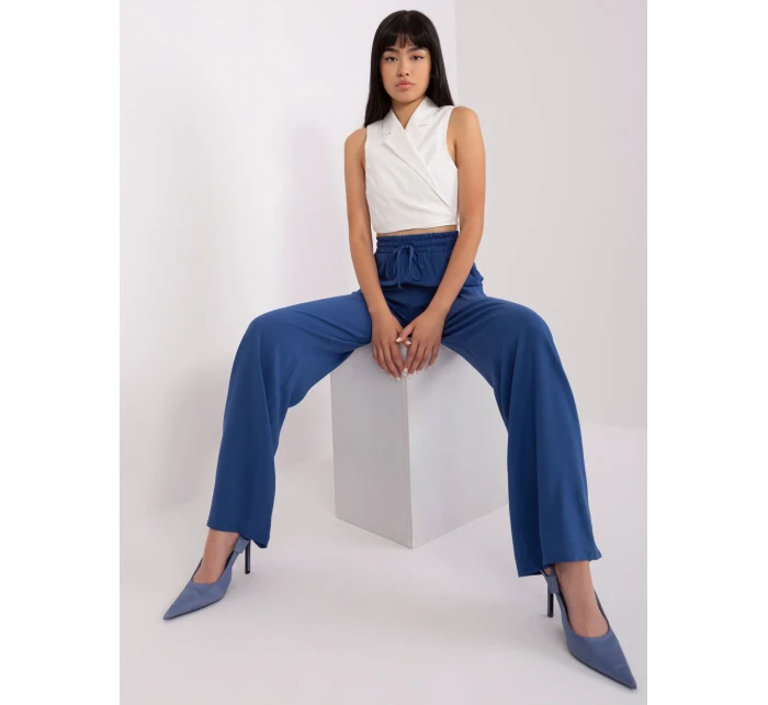 Spodnie LK SP model 18741290 ciemny niebieski - FPrice Spodnie LK SP model 18741290 ciemny niebieski - FPrice