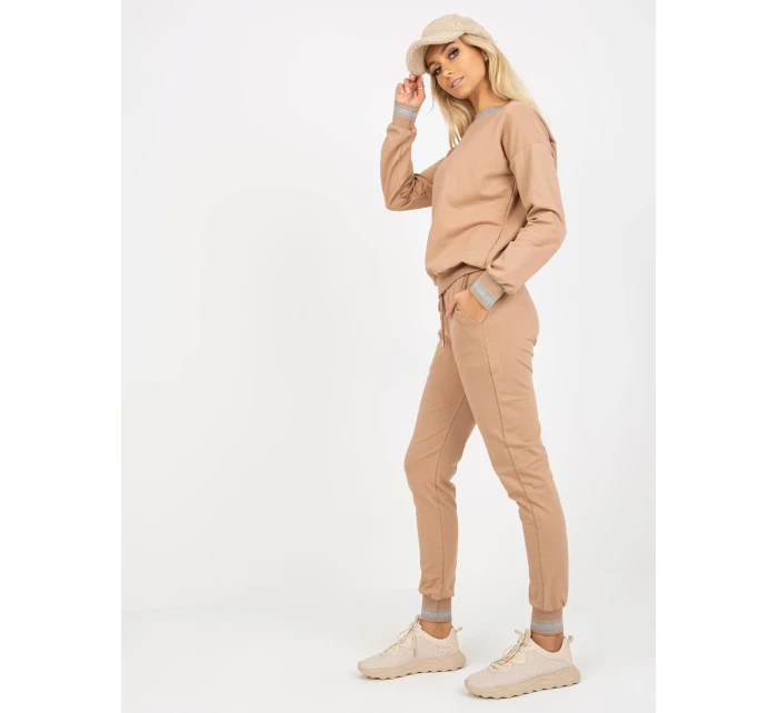 Souprava RV KMPL 8365.24P velbloud