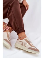 Nízké Dámské Sportovní Boty Z Eko Kůže Béžové Iladira Nízké Dámské Sportovní Boty Z Eko Kůže Béžové Iladira