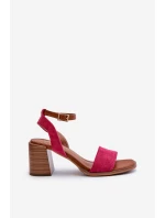 Dámské sandály na podpatku z eko semiše fuksie Ronvia Dámské sandály na podpatku z eko semiše fuksie Ronvia