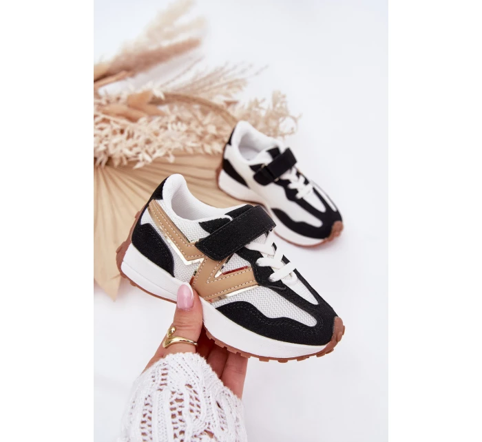 Dětské tenisky na suchý zip bílou-černé Tezzu Dětské tenisky na suchý zip bílou-černé Tezzu