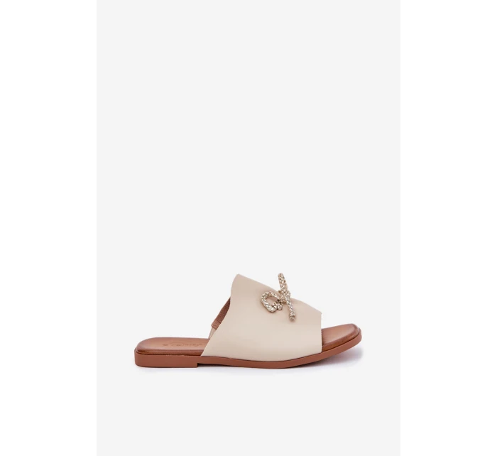 Dámské sandály na plochém podpatku s ozdobným vázáním béžové Norela