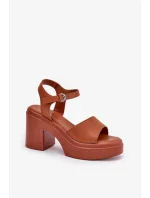 Sandály na podpatku  model 209923 Step in style