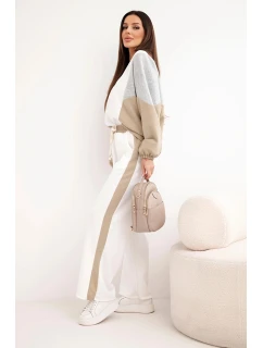 Dámský komplet s volnou mikinou a kalhotami s širokým nohavicemi camelový