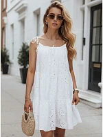 Letní dámské bavlněné šaty s prolamovaným vzorem, bílé, FashionStreet EY2674 Letní dámské bavlněné šaty s prolamovaným vzorem, bílé, FashionStreet EY2674