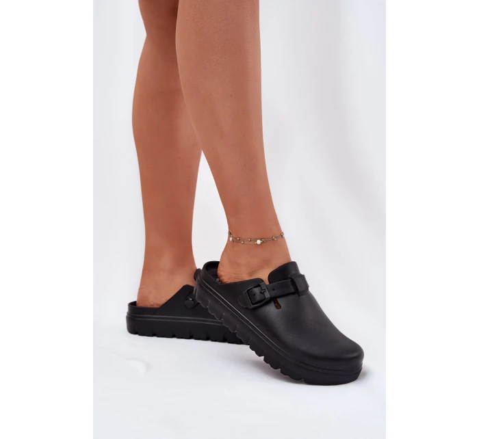 Dámské Pěnové Pantofle S Páskem A Přezkou Černé model 21698500 - EVENTO Dámské Pěnové Pantofle S Páskem A Přezkou Černé model 21698500 - EVENTO