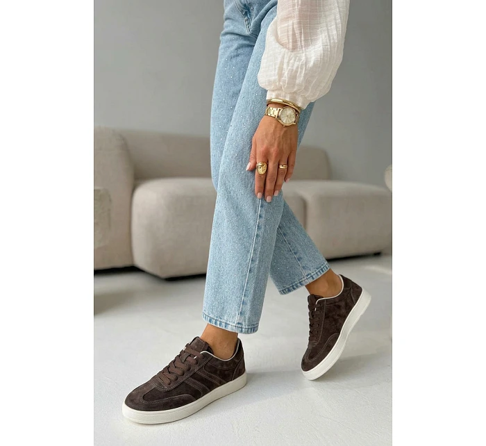 Sneakersy z veluru Vinceza 95400 Čokoládové