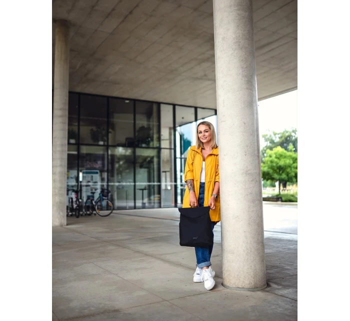 Městský batoh VUCH Joanna Canva Black