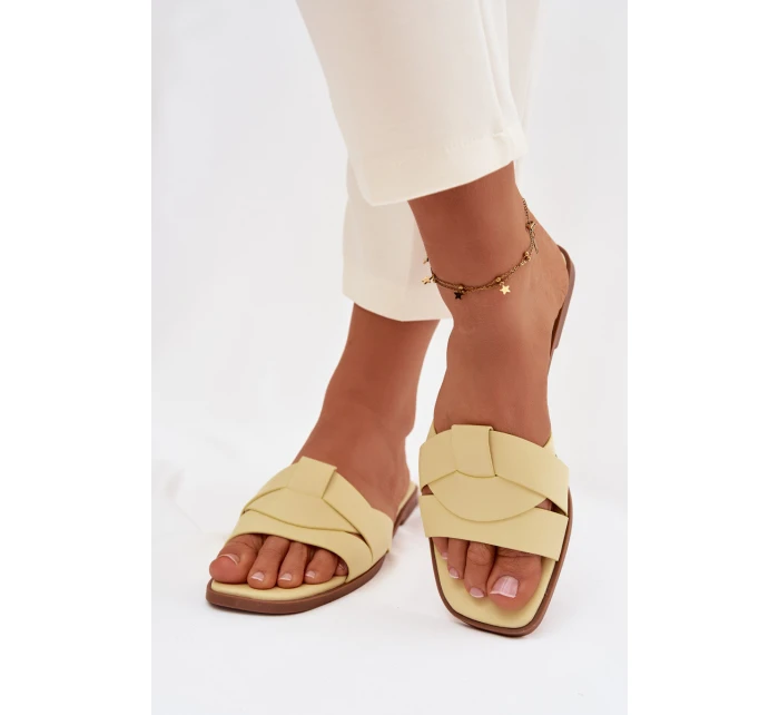 Dámské ploché pantofle s pásky žluté model 21937369 - Boto
