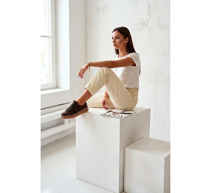 Dámské tenisky model 22069643 na platformě hnědé - VINCEZA