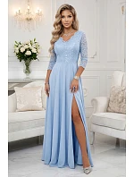 model 22040386 AMBER elegantní dlouhé krajkové šaty s výstřihem modré - numoco