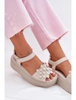 Dámské Kožené Sandály Na Platformě Béžové model 21701881 - CheBello