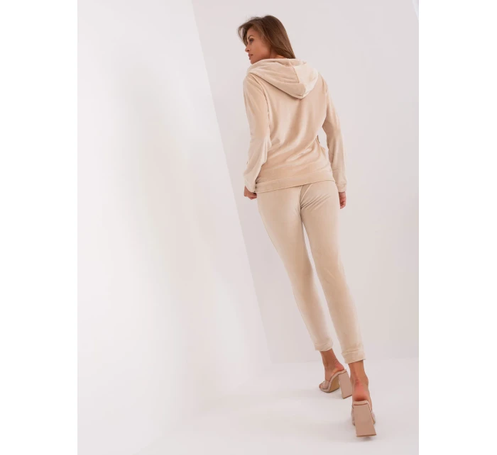 Souprava RV KMPL 6084.92P světle béžová