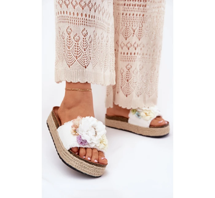 Dámské sandály s květinami platforma s pletením bílé Zenvanis Dámské sandály s květinami platforma s pletením bílé Zenvanis