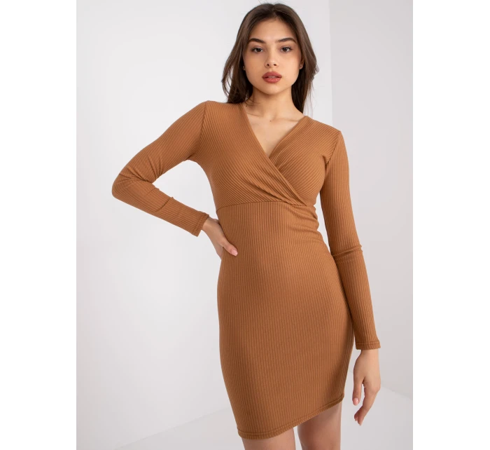 Sukienka LK SK model 21755172 jasny brązowy - FPrice Sukienka LK SK model 21755172 jasny brązowy - FPrice