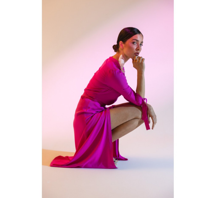 S365 Viskózové šaty áčkového střihu s vázacími rukávy - lila