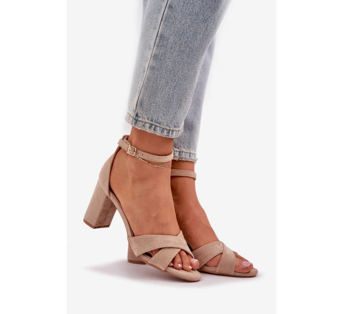 Sandály Na Podpatku Z Eko Semiše Béžové model 21684655 - Boto Sandály Na Podpatku Z Eko Semiše Béžové model 21684655 - Boto