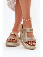 Zdobené Dámské Sandály Na Platformě Zlaté model 21699277 - Boto Zdobené Dámské Sandály Na Platformě Zlaté model 21699277 - Boto