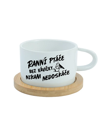 RANNÍ PTÁČE BEZ KÁVIČKY NIKAM NEDOSKÁČE - bílý hrníček makronka 200 ml RANNÍ PTÁČE BEZ KÁVIČKY NIKAM NEDOSKÁČE - bílý hrníček makronka 200 ml