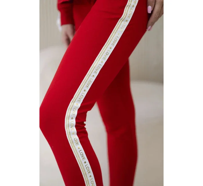 Dámská bavlněná souprava s proužky a stahovacími lemy červený Dámská bavlněná souprava s proužky a stahovacími lemy červený