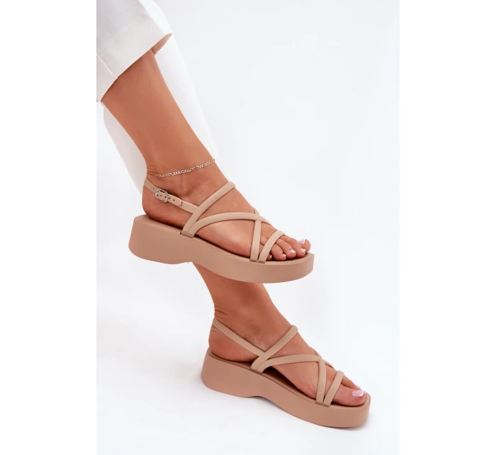 Dámské Sandály Na Platformě S Pásky Béžové model 21702591 - Boto Dámské Sandály Na Platformě S Pásky Béžové model 21702591 - Boto