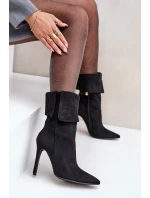 Kotníkové boty na jehlovém podpatku s ohrnutým svrškem černé model 21881049 - Kesi