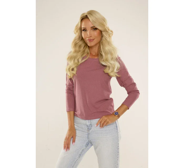 723 HALENKA FREYA 723 HALENKA FREYA