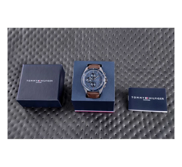 Tommy Hilfiger Parker Pánské hodinky 1791837 + BOX Tommy Hilfiger Parker Pánské hodinky 1791837 + BOX
