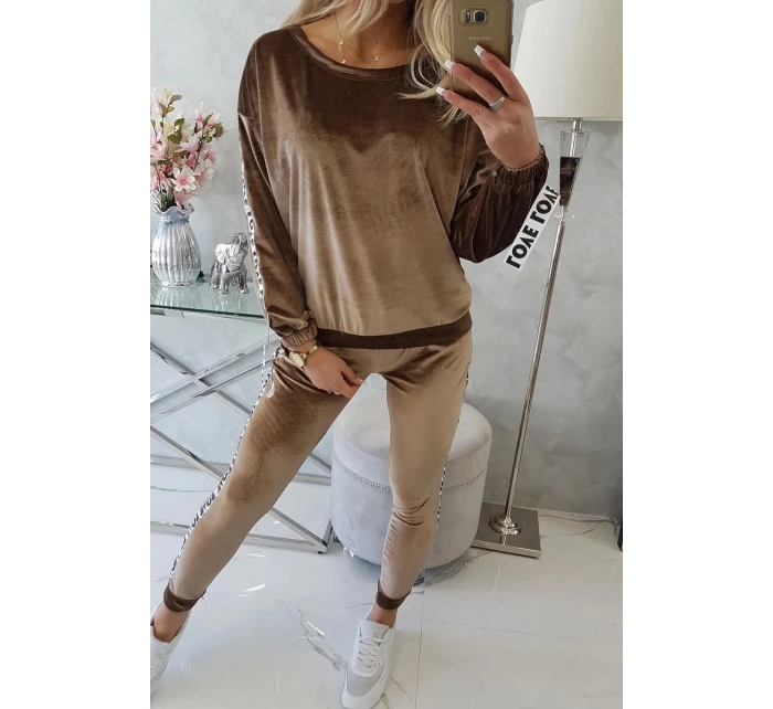 Láska velurová sada hnědá Láska velurová sada hnědá