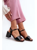 Elegantní Lakované Sandály Na Podpatku Černé D&A MR38-660 Elegantní Lakované Sandály Na Podpatku Černé D&A MR38-660