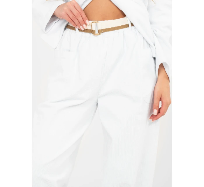 Spodnie IT SP model 22029945 biały - FPrice