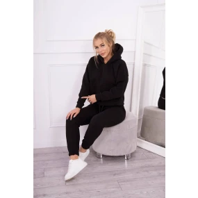 Zateplená souprava s mikinou vázanou ve spodní části černé barvy