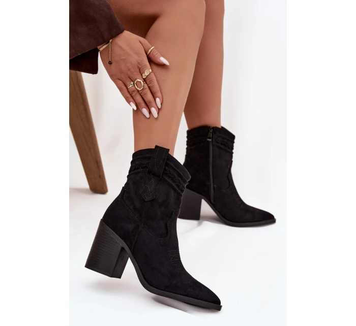 Dámské kožené boty na podpatku v stylu kovbojky černé model 21714314 - Boto