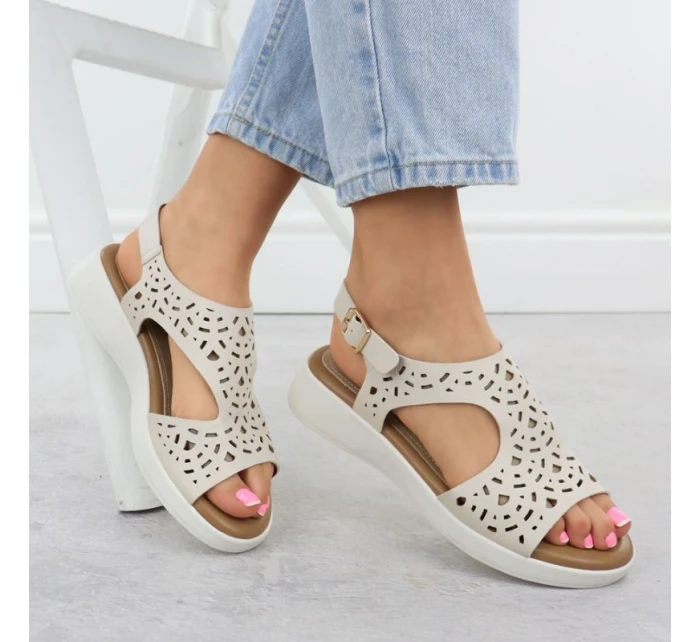 Dámské vyvýšené krémové ažurové sandály Sergio Leone SK-850 Dámské vyvýšené krémové ažurové sandály Sergio Leone SK-850