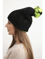 Dámská zimní čepice s vlnou v ozdobném pletení s bambulí K467 černá Dámská zimní čepice s vlnou v ozdobném pletení s bambulí K467 černá