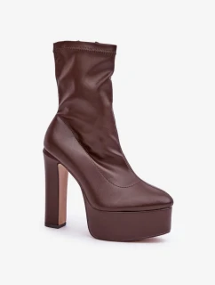 Kotníkové boty na vysokém sloupkovém podpatku a platformě tmavě hnědé Tennira