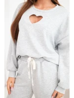 Dámský komplet máslo s výřezem ve tvaru srdce šedý