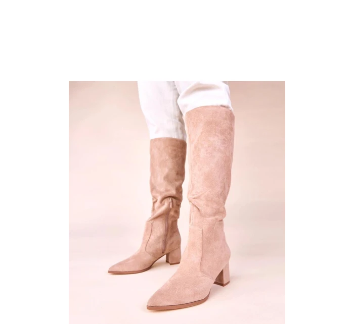 Kozačky na podpatku  model 220995 Solea