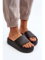 Dámské pantofle se silnou podrážkou černé Oreithano Dámské pantofle se silnou podrážkou černé Oreithano