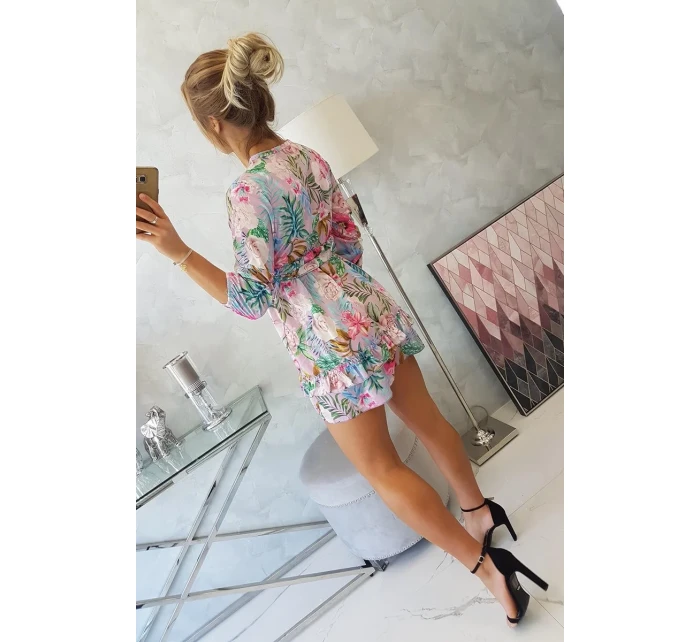 Květinové šaty s vázáním v pase ve fialové barvě Květinové šaty s vázáním v pase ve fialové barvě