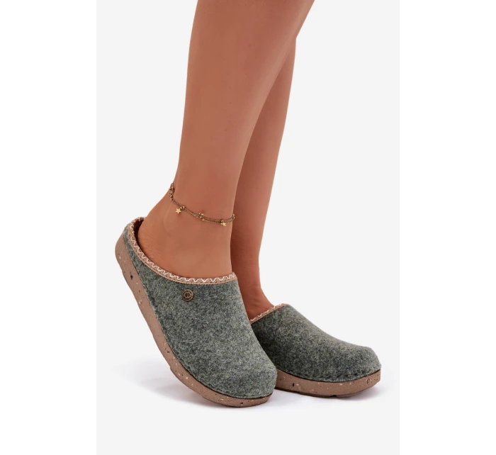 Domácí obuv Dámské pantofle model 21786990 Zelené - Inblu