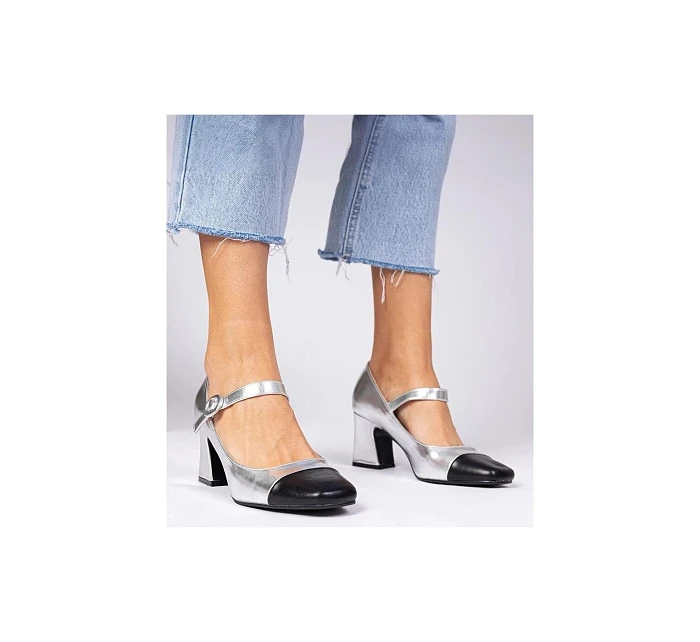 Dámské sandály Gemre H8-555 stříbrno-černé - Joia